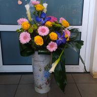 композиция в ведре в стиле прованс